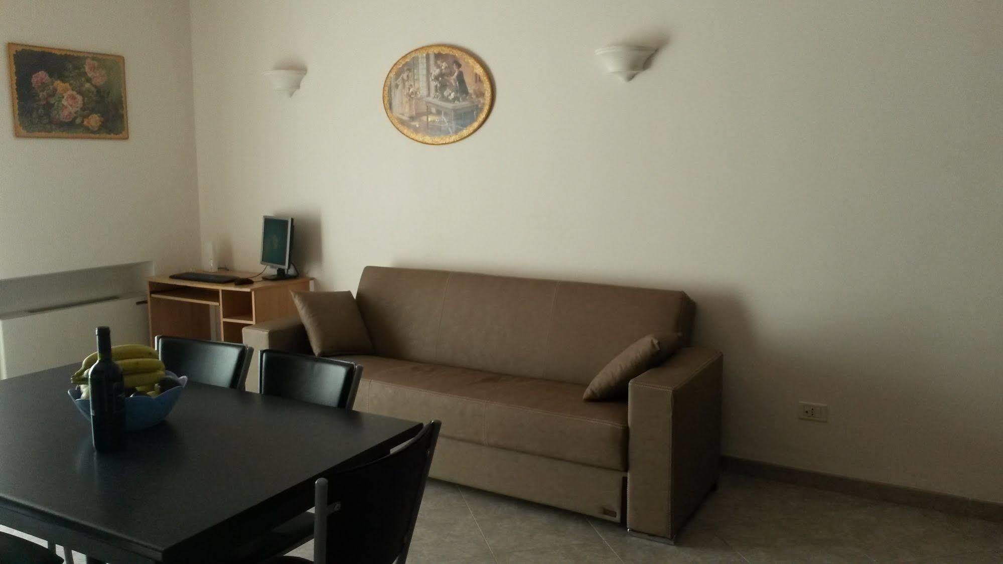 Mare And City House مانفريدونيا المظهر الخارجي الصورة